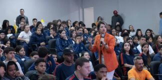 Prefeitura de Cambira promove palestra sobre prevenção a abusos e violências contra crianças e adolescentes